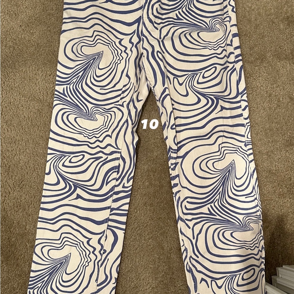 Stylish Blue and White Patterned Pants